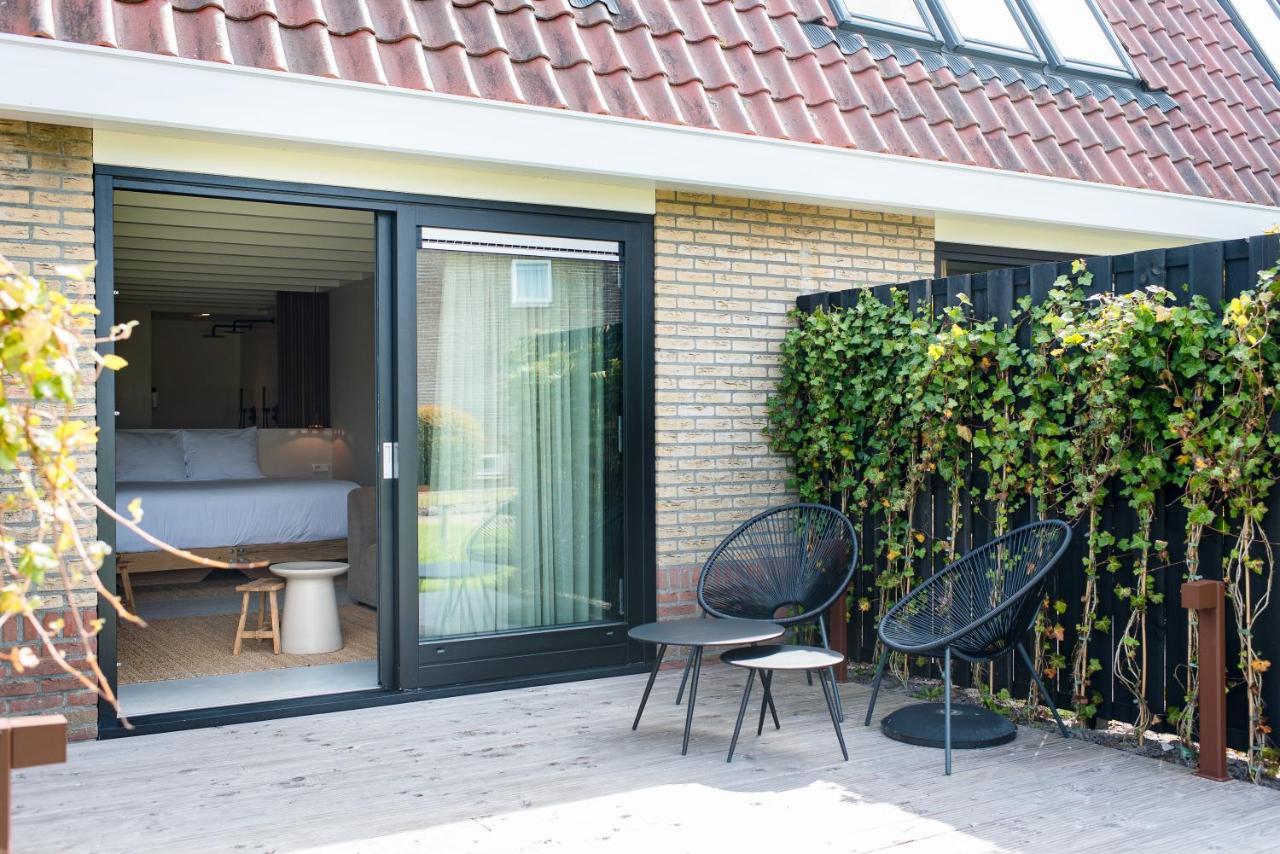 Van Heeckeren Apartments & Suites Nes Nes  Esterno foto