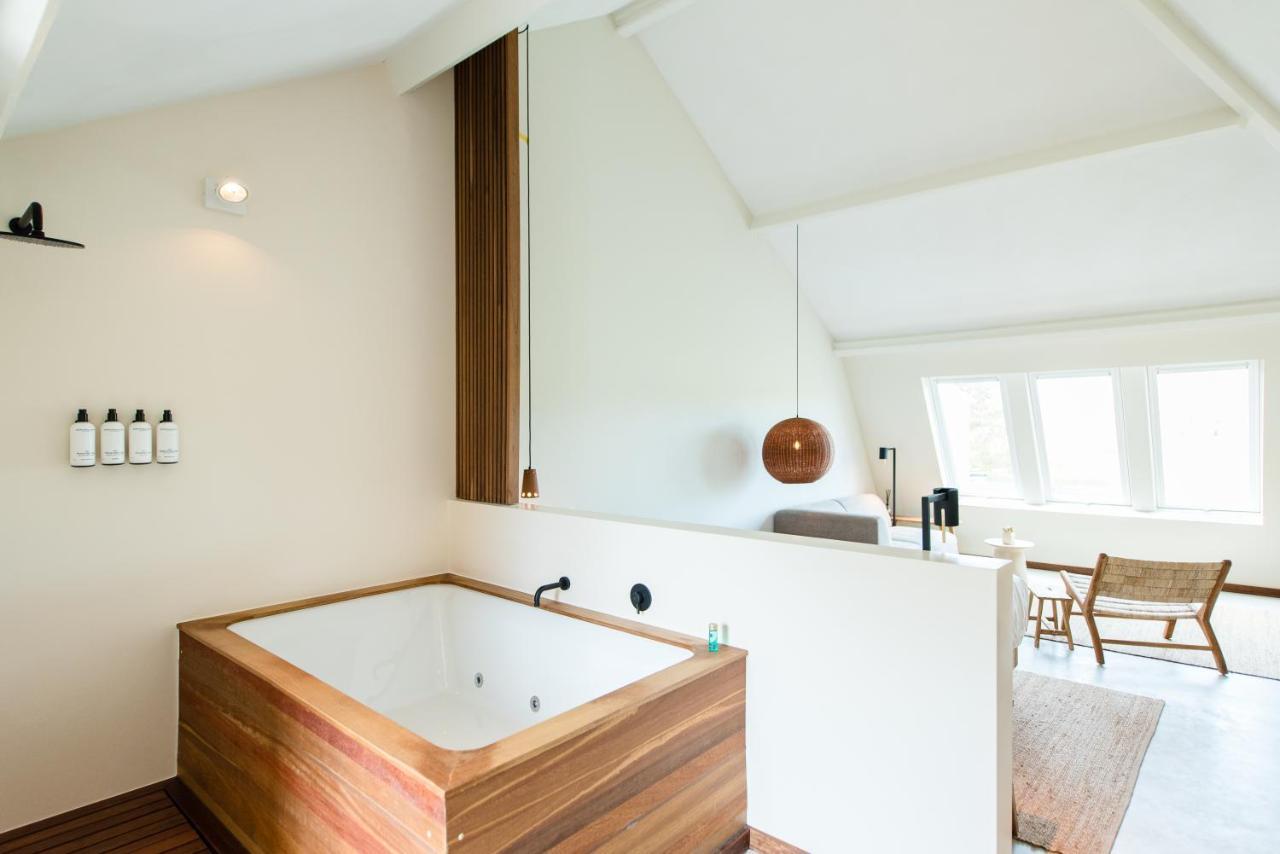 Van Heeckeren Apartments & Suites Nes Nes  Esterno foto