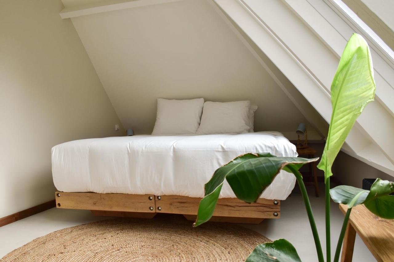 Van Heeckeren Apartments & Suites Nes Nes  Esterno foto