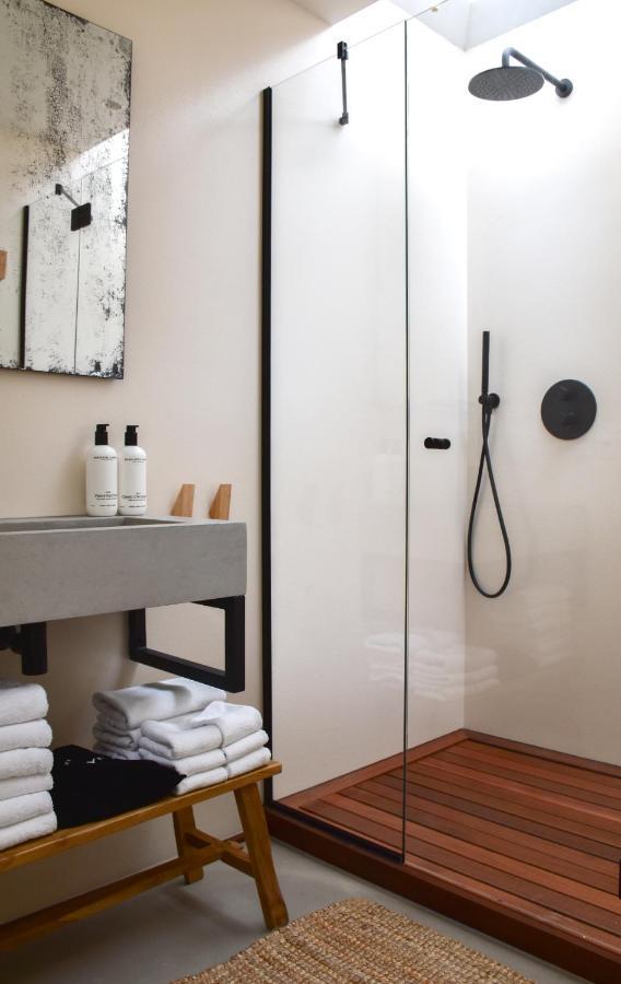 Van Heeckeren Apartments & Suites Nes Nes  Esterno foto