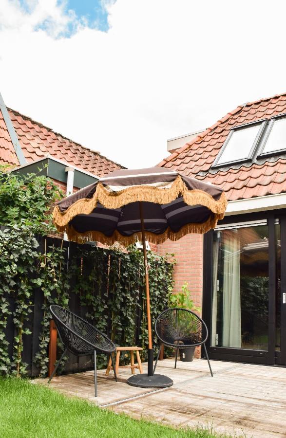 Van Heeckeren Apartments & Suites Nes Nes  Esterno foto